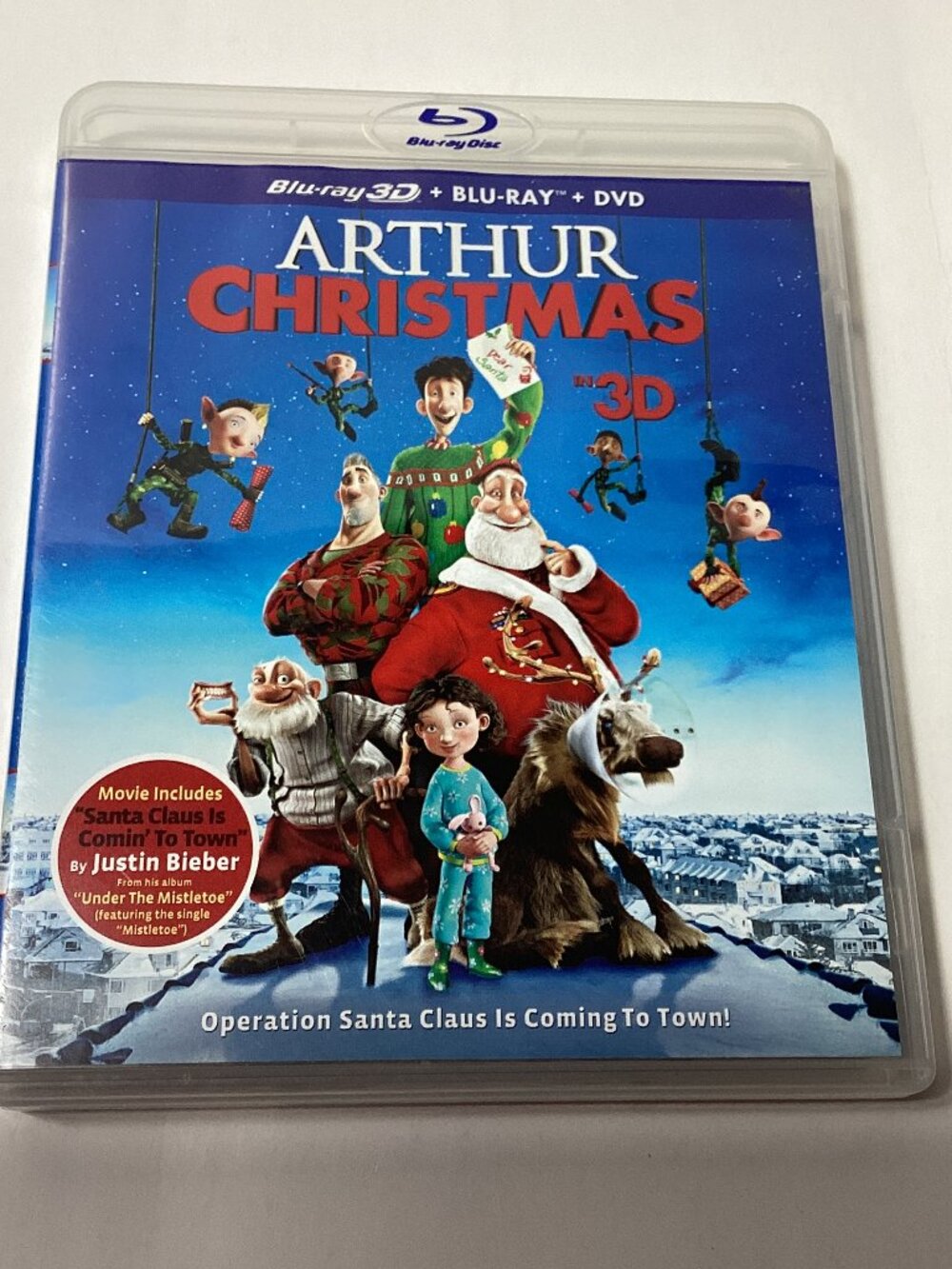 Arthur Christmas: Blu-ray 3D + Blu-ray + DVD 3-disc Combo Pack 2011
